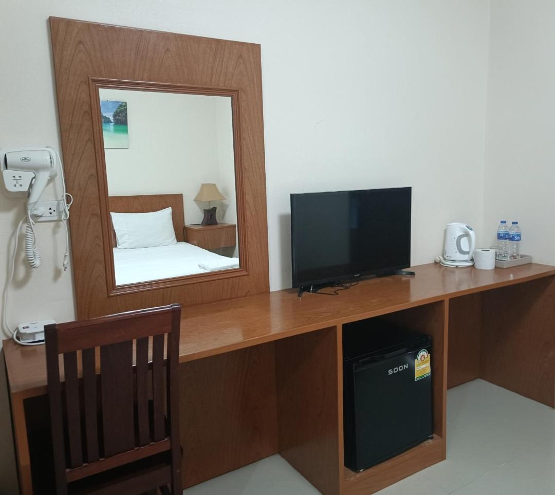 Sj House Hotel Aonang Ban Khlong Haeng Eksteriør bilde