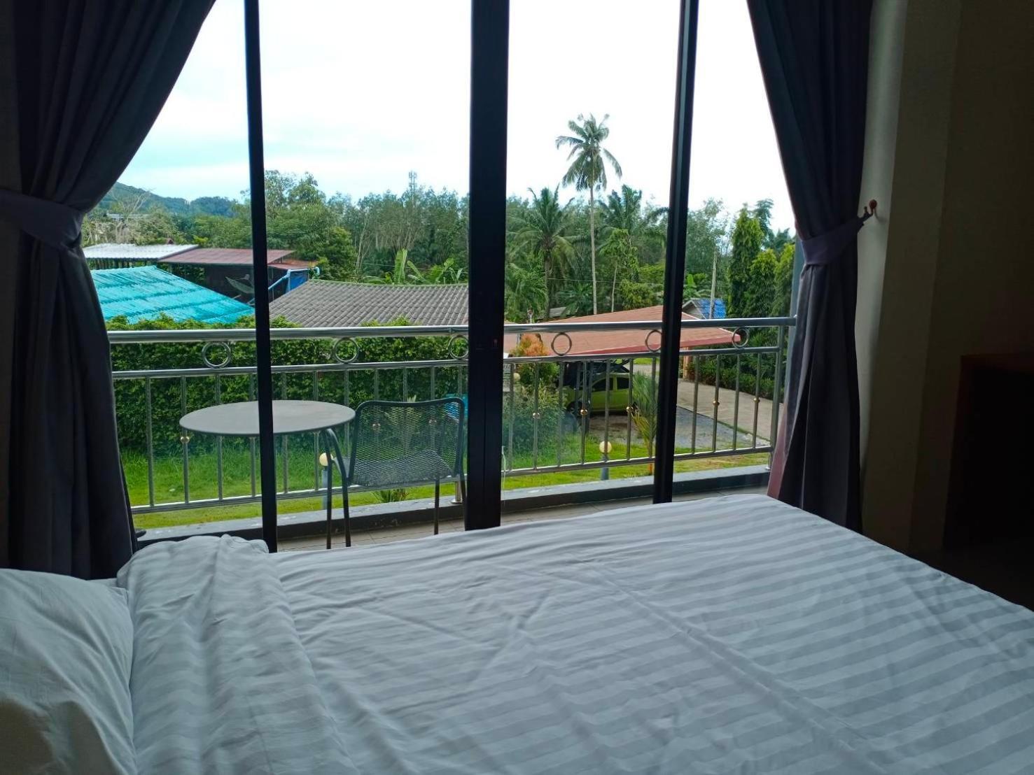 Sj House Hotel Aonang Ban Khlong Haeng Eksteriør bilde