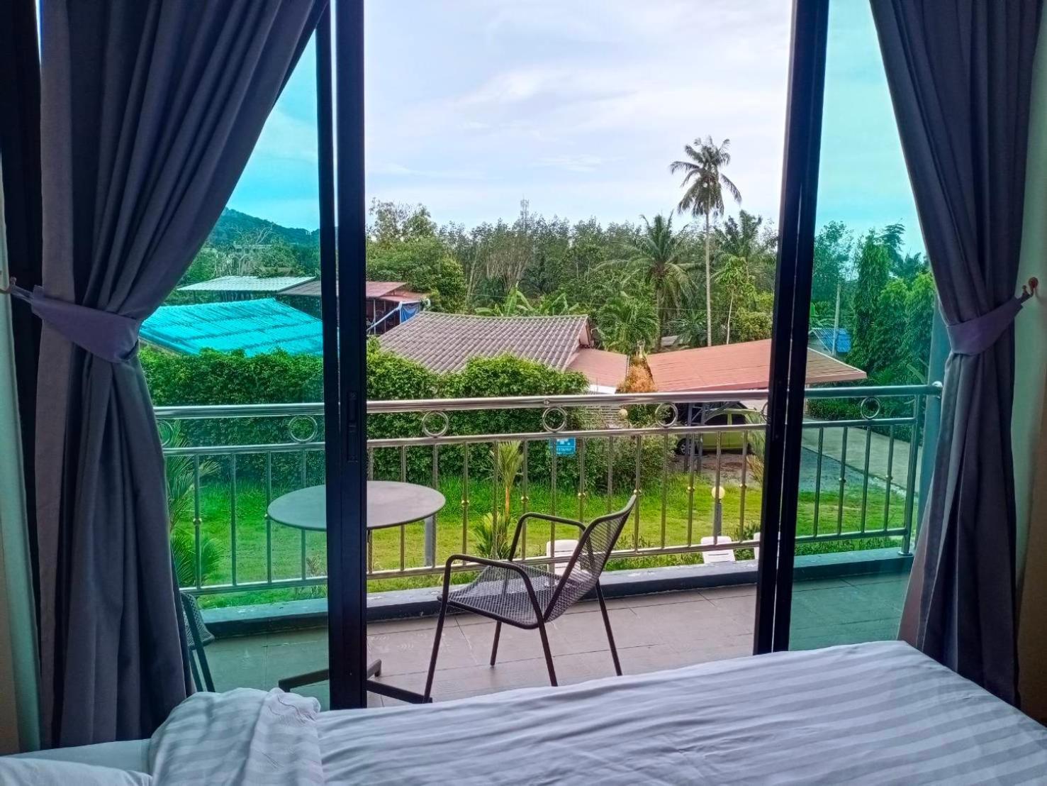 Sj House Hotel Aonang Ban Khlong Haeng Eksteriør bilde