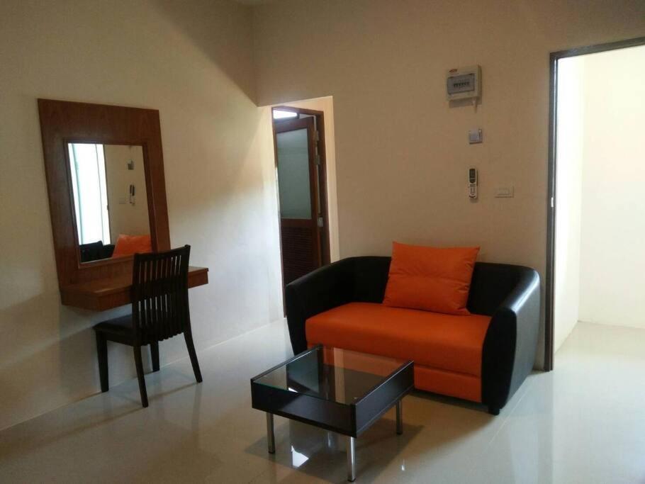 Sj House Hotel Aonang Ban Khlong Haeng Eksteriør bilde