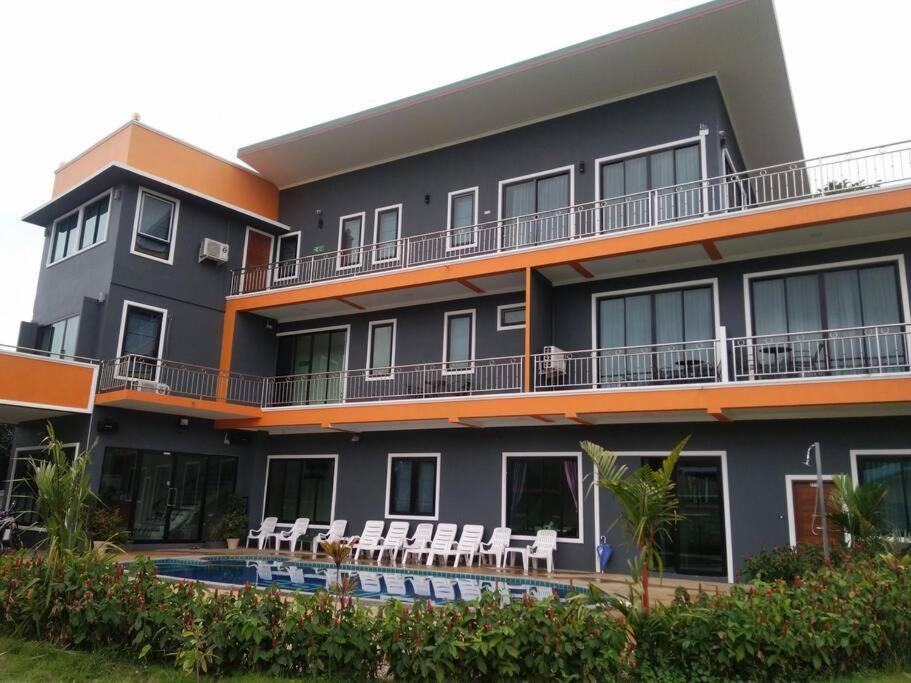 Sj House Hotel Aonang Ban Khlong Haeng Eksteriør bilde