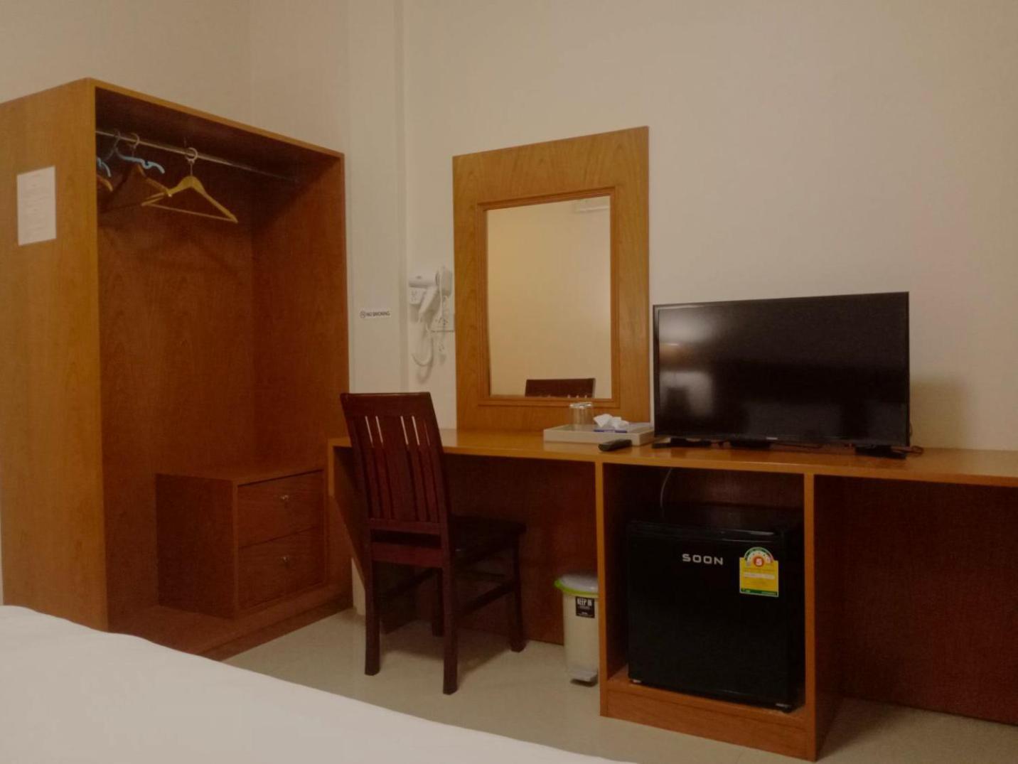 Sj House Hotel Aonang Ban Khlong Haeng Eksteriør bilde